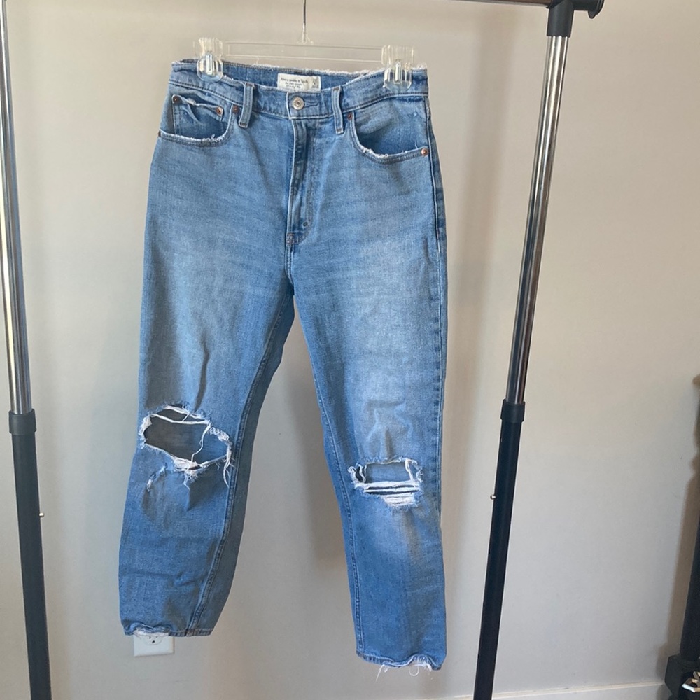 Abercrombie Ankle Straight Ultra High Rise denim 28s